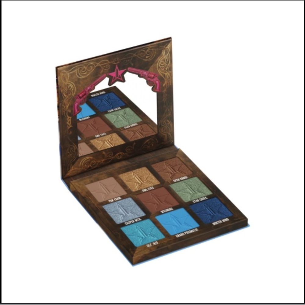 Jeffree Star Star Ranch Eyeshadow Palette Out of stock‎ Gift with Purchase